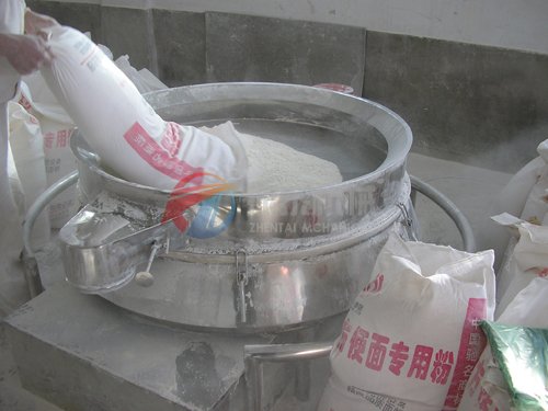 面粉專用振動(dòng)篩工作圖